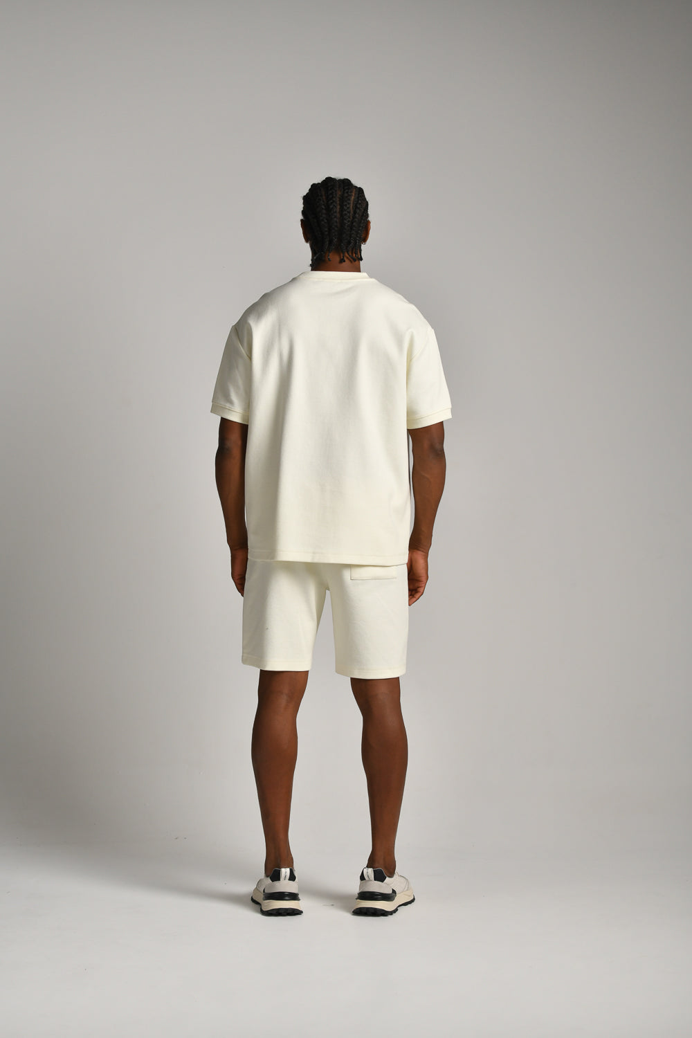 טישירט אובר סייז קצרה