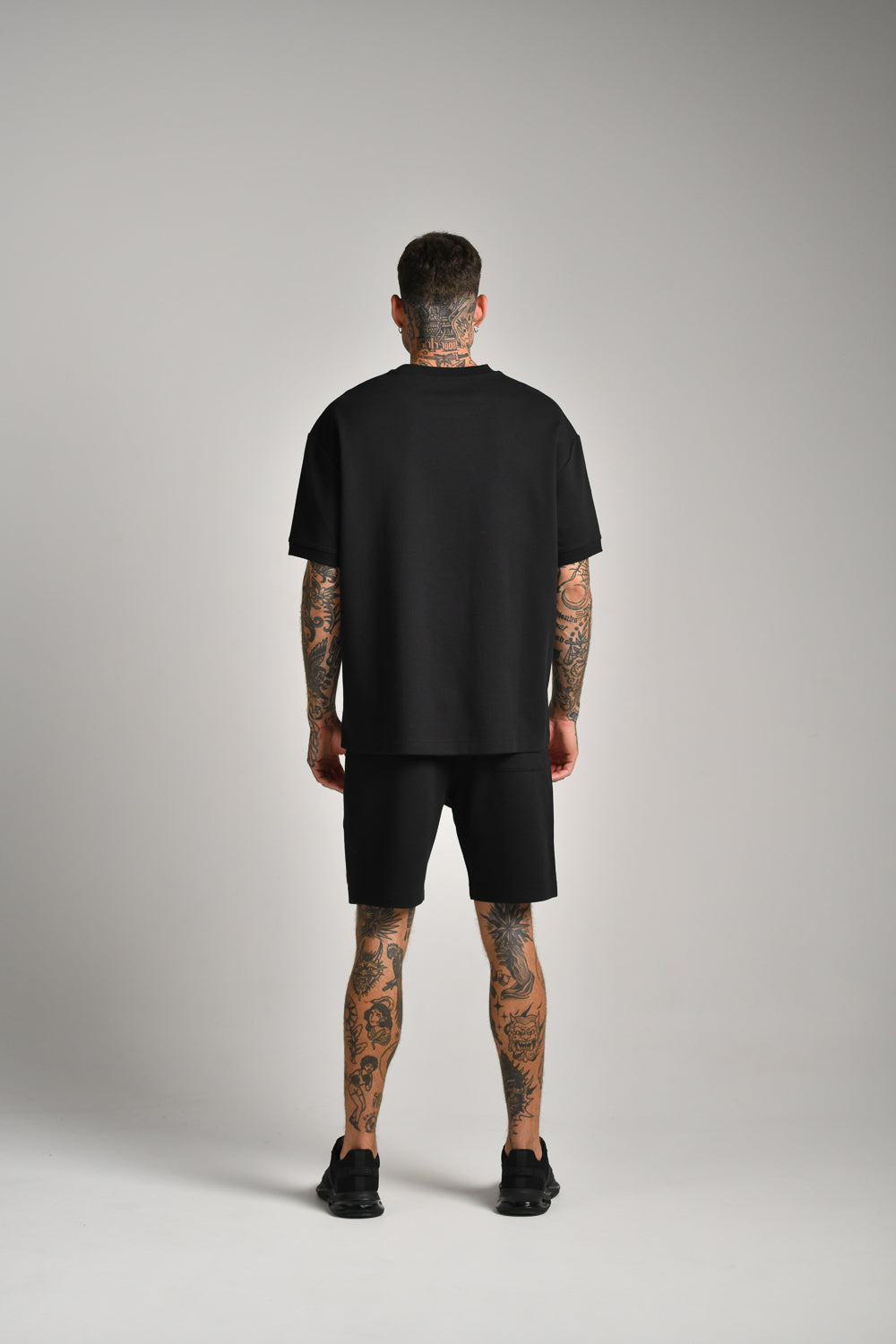 מכנסי שורט לגברים