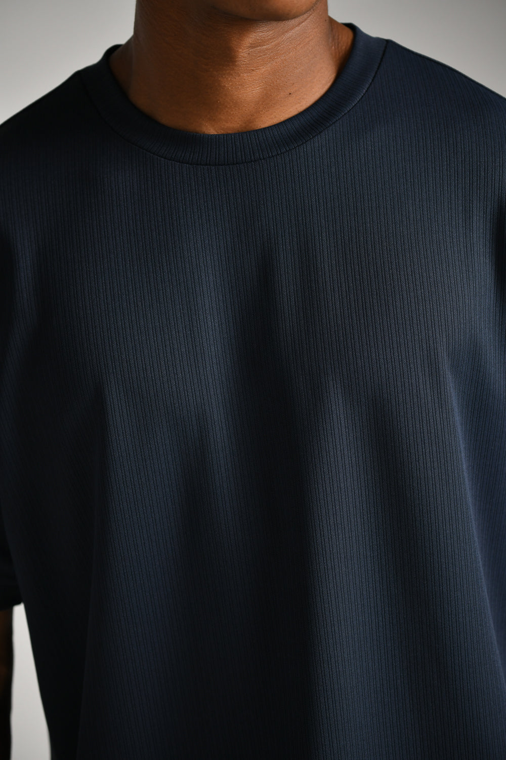 טישירט קצרה מבד ריב