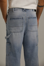 מכנסי ג'ינס בגזרת באגי | קנת קול