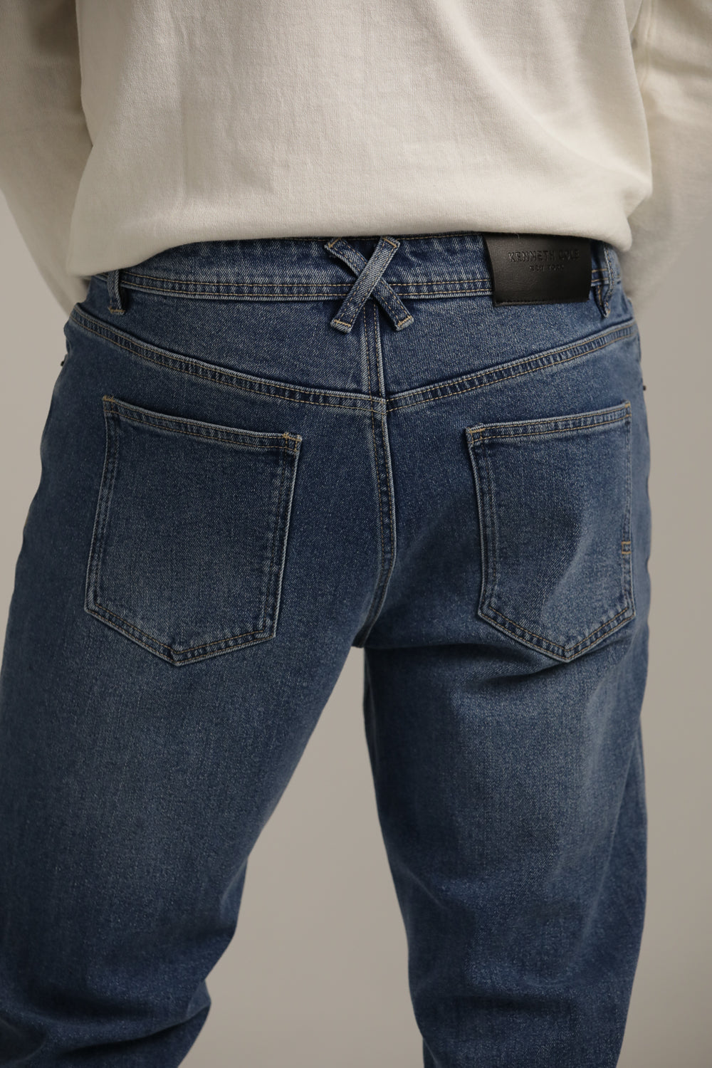 מכנסי ג'ינס בגזרת סלים לגברים | קנת קול