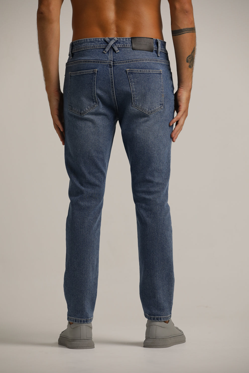 מכנסי ג'ינס בגזרה סקיני | קנת קול