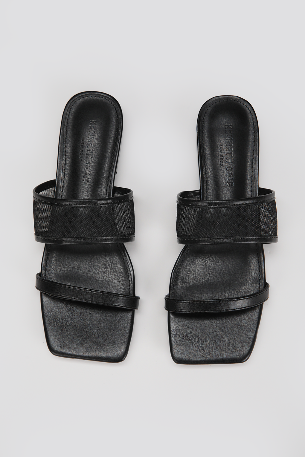 סנדל נשים שטוח