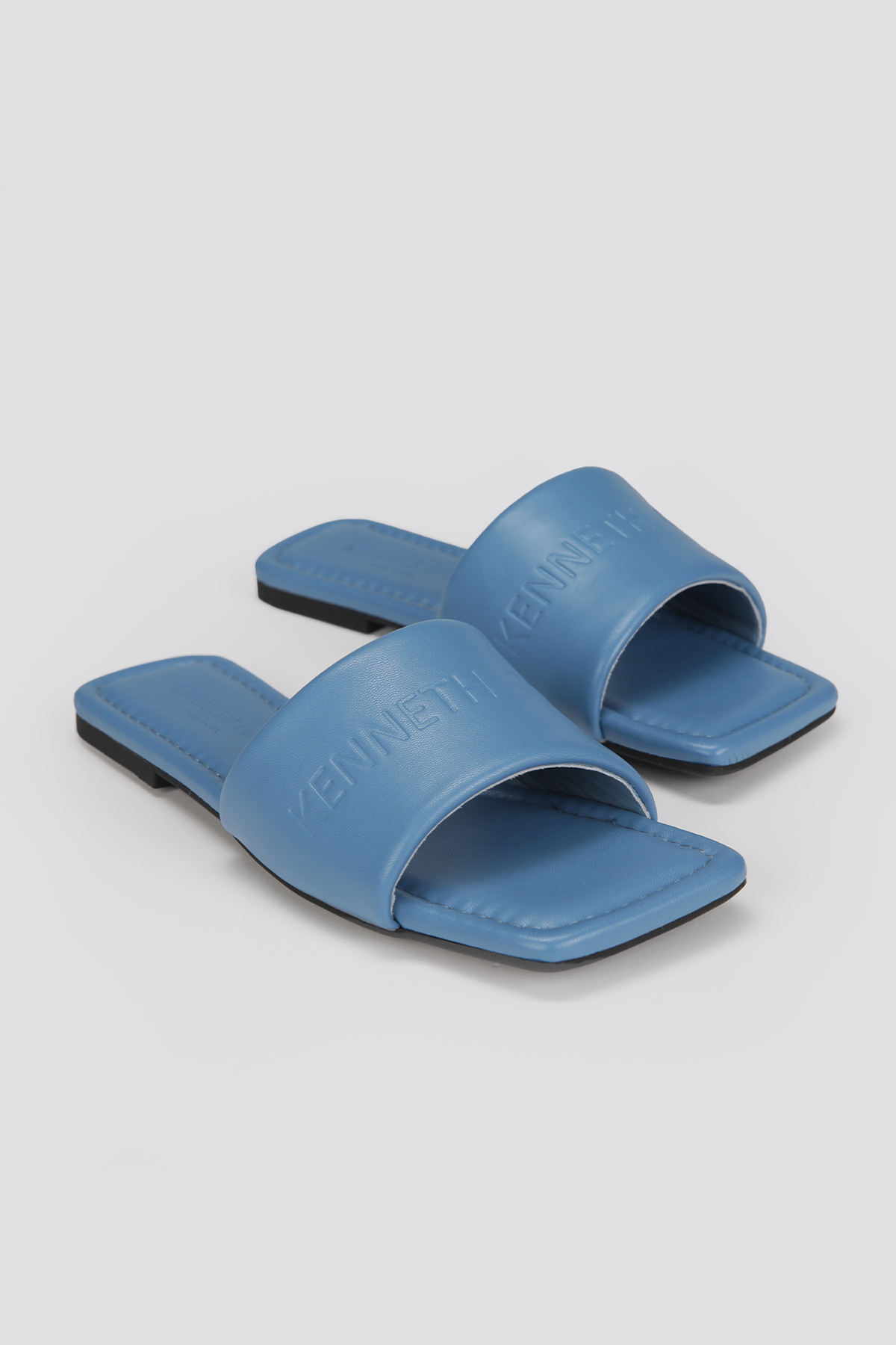 סנדל נשים שטוח