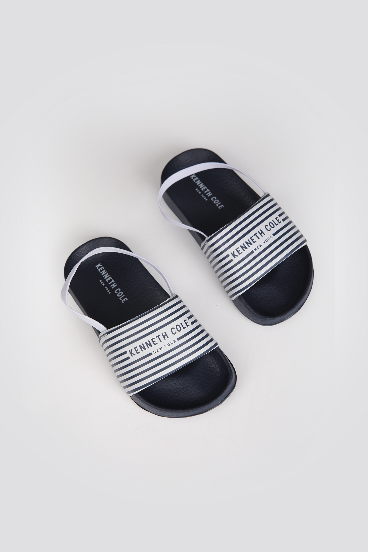 כפכפים עם רצועה לתינוקות 