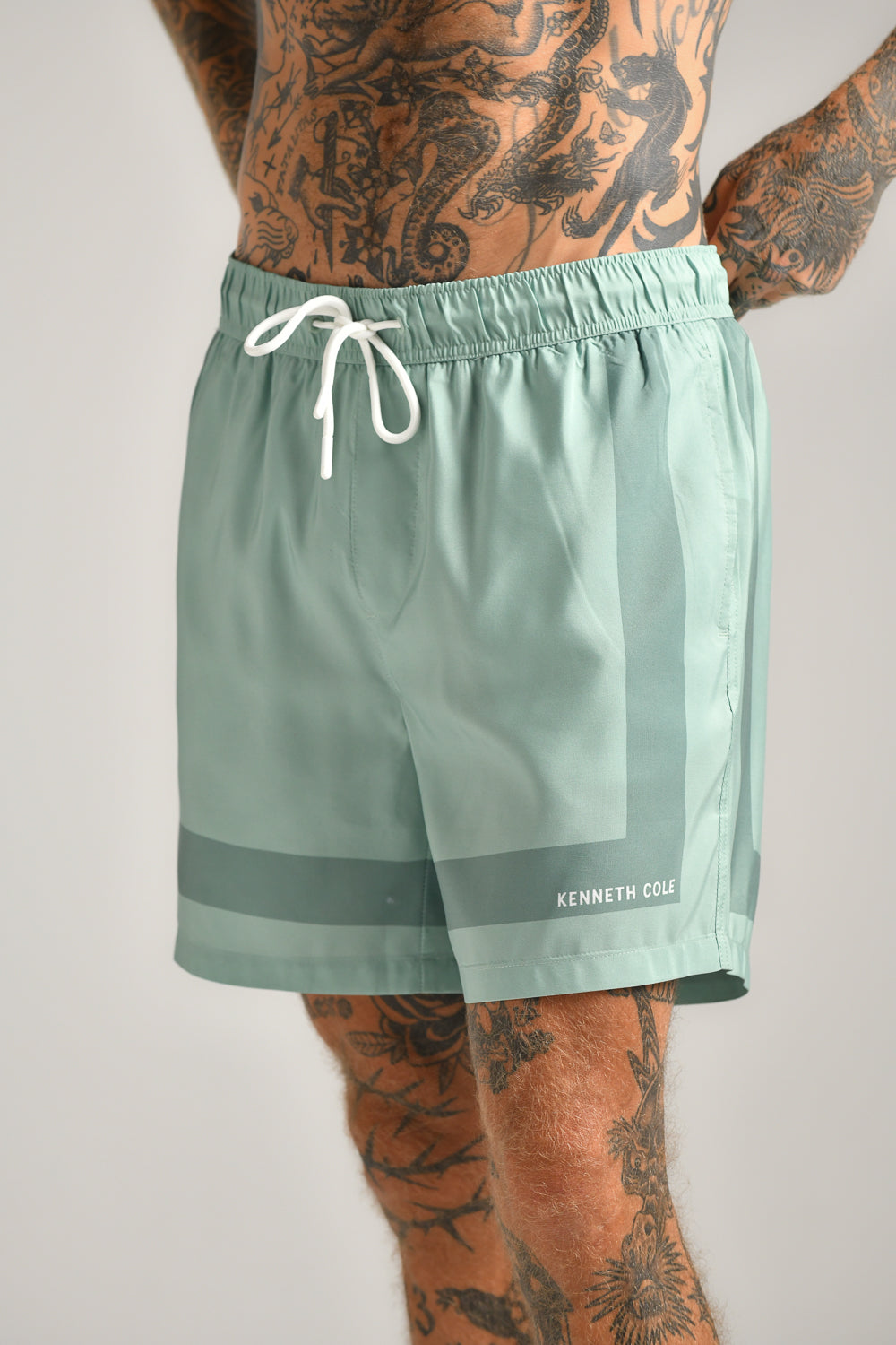 מכנסי בגד ים לגברים