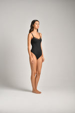 בגד גוף חתוך ללא תפר מבד ריב | קנת קול