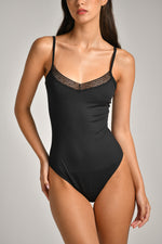 בגד גוף חתוך ללא תפר מבד ריב | קנת קול