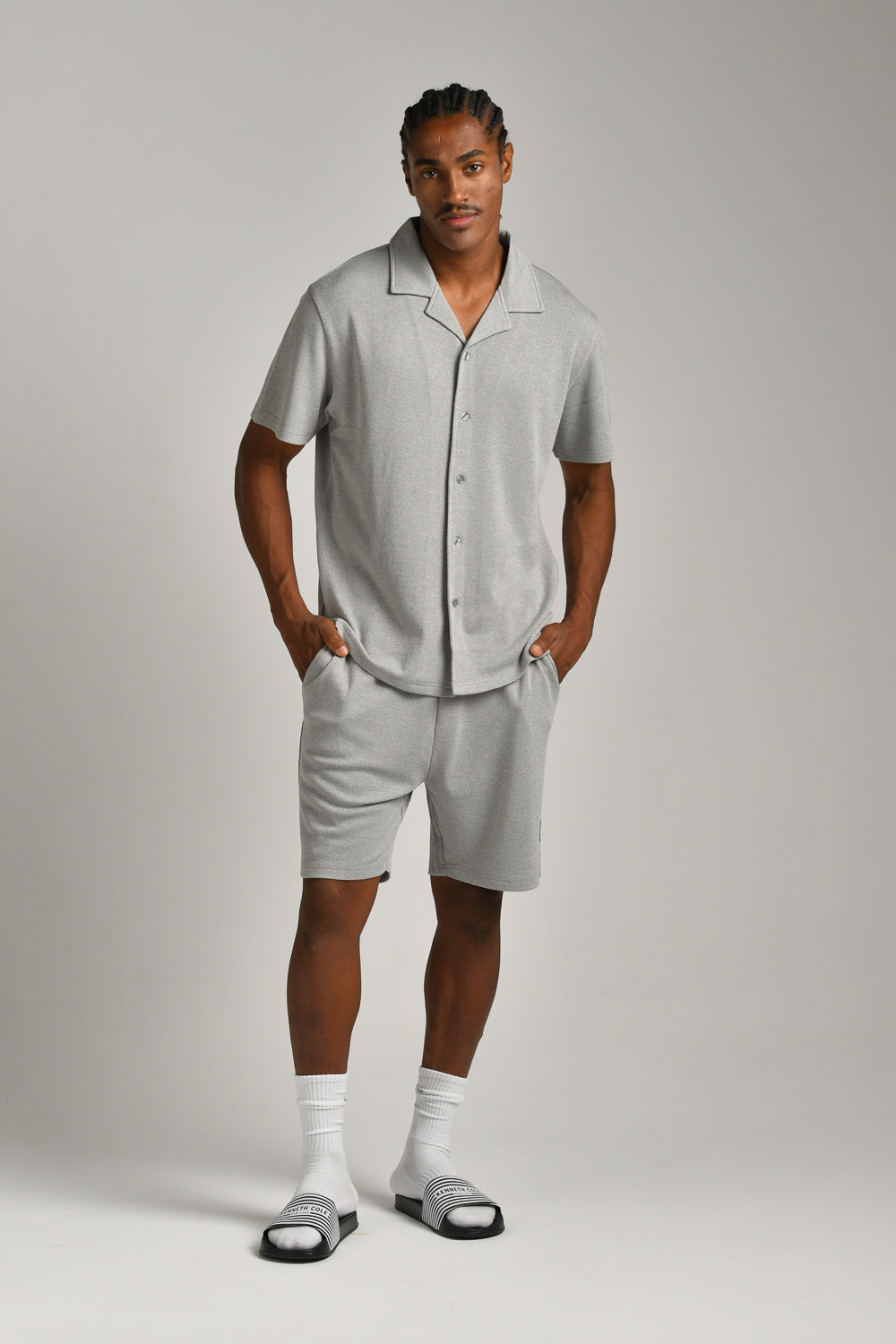 חליפת פנאי קצרה לגברים