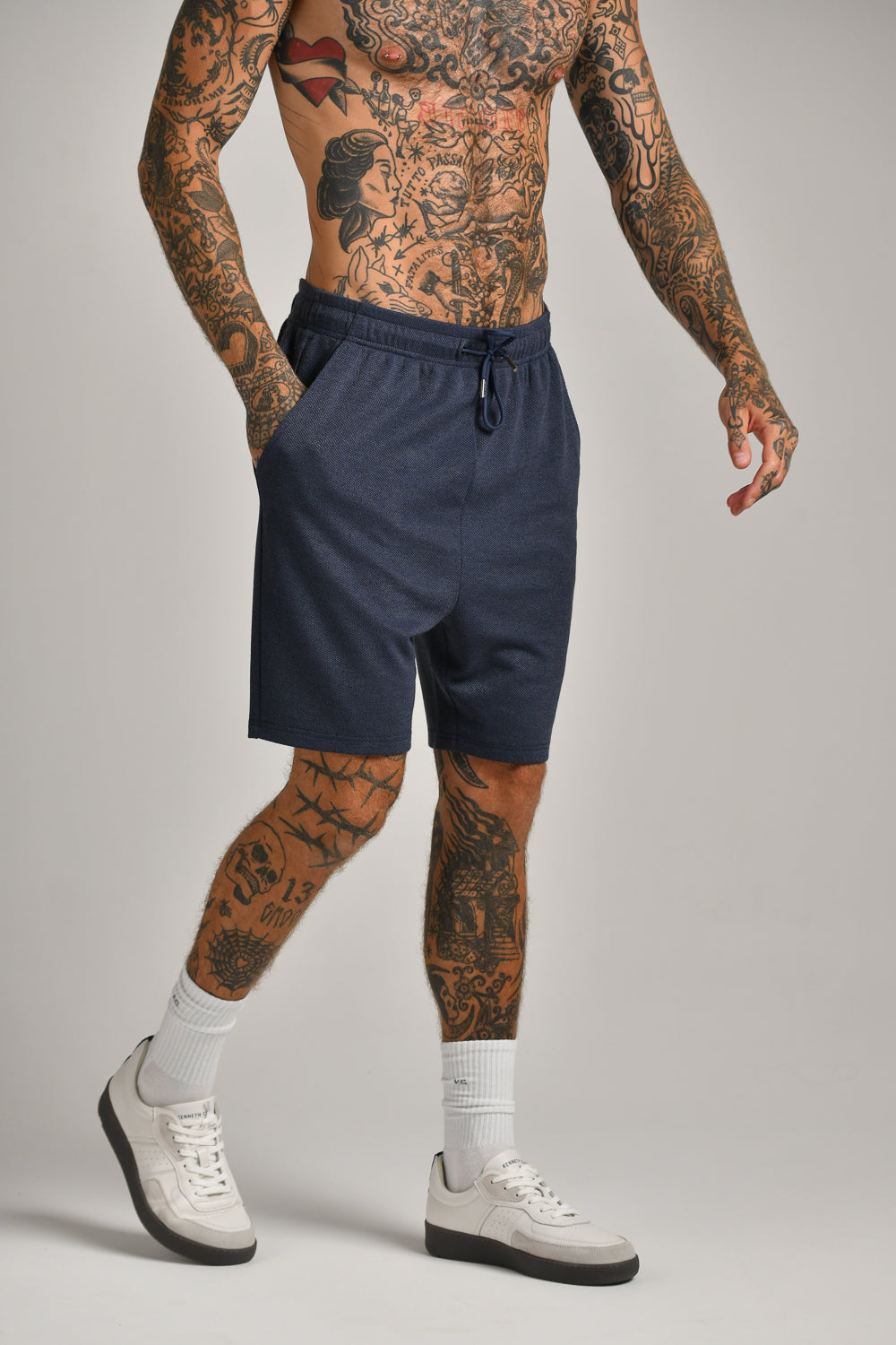 מכנסי ברמודה פיקה