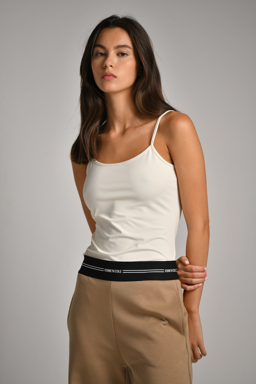 גופיית ספגטי מבד אלסטי 