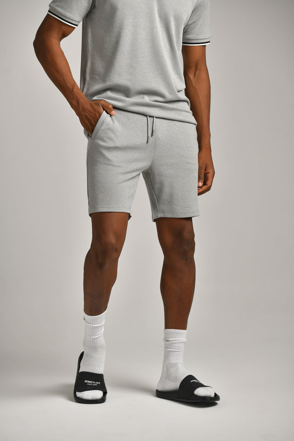 מכנסי ברמודה פיקה