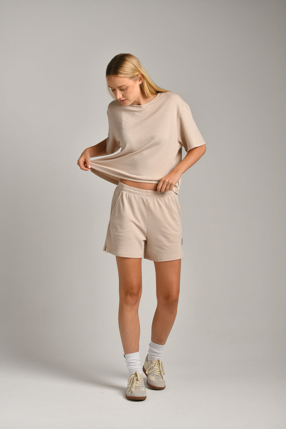 שורט פיקה לנשים