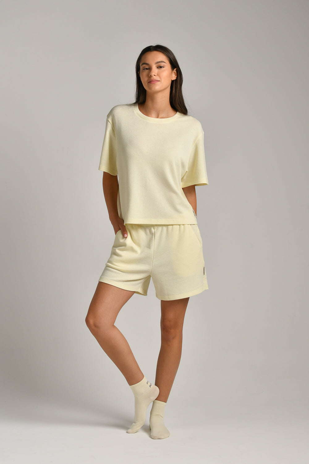 שורט פיקה לנשים