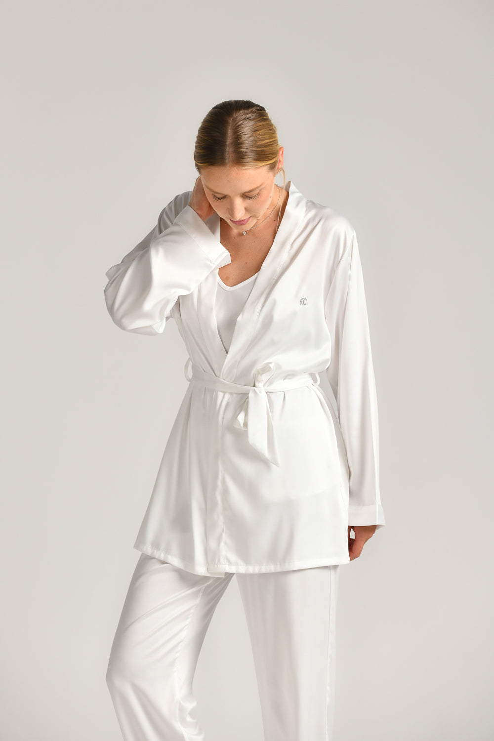 סט פיג'מה שלושה חלקים לנשים