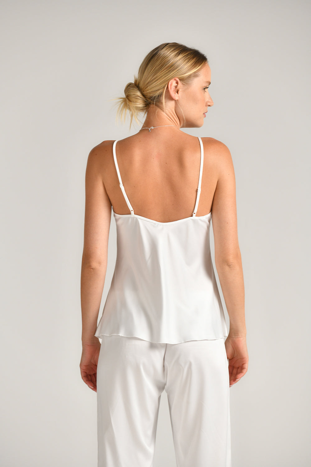 סט פיג'מה שלושה חלקים לנשים