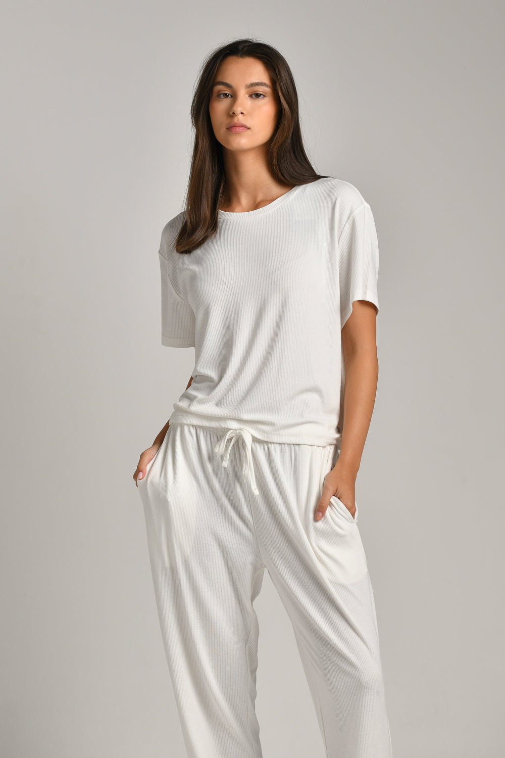 חולצת קרופ טופ סופט לנשים 