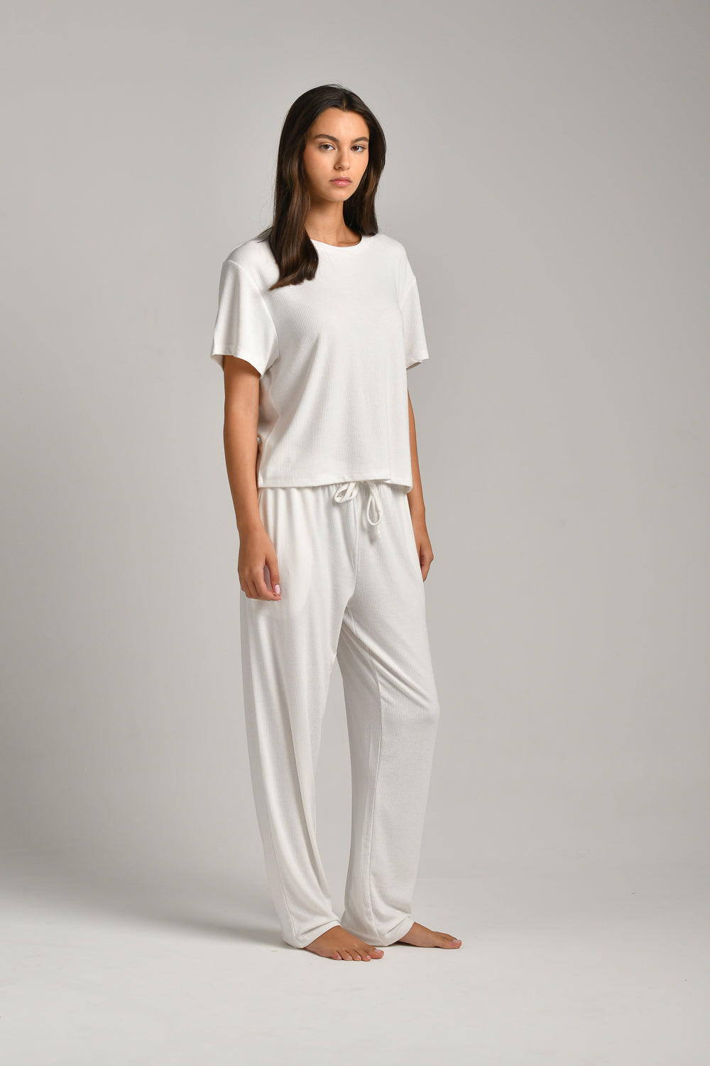 חולצת קרופ טופ סופט לנשים 