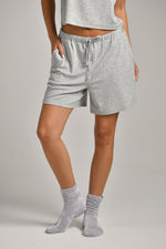 מכנסי שורט מבד ריב