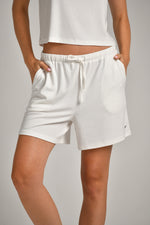 מכנסי שורט מבד ריב