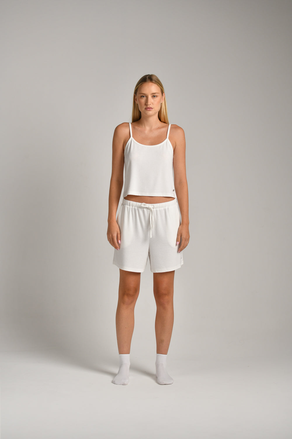 מכנסי שורט מבד ריב