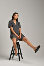 חליפת בויפרנד פסים לנשים