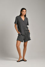 חליפת בויפרנד פסים לנשים