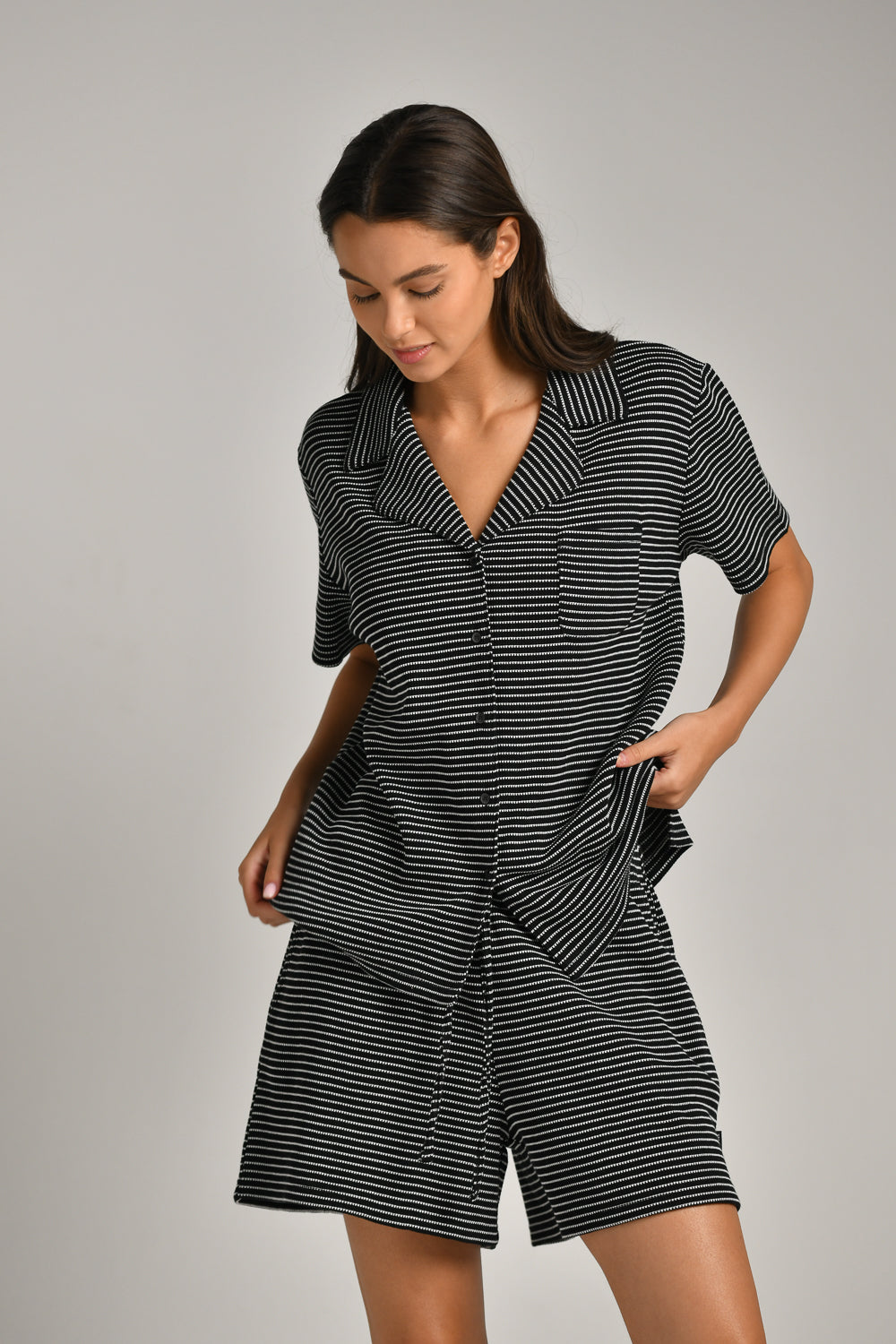 חליפת בויפרנד פסים לנשים