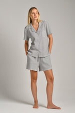 חליפת בויפרנד פסים לנשים