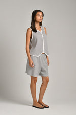 וסט פסים לנשים