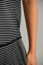 וסט פסים לנשים