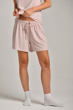 מכנסי בית קצרים לנשים