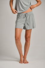 מכנסי בית קצרים לנשים