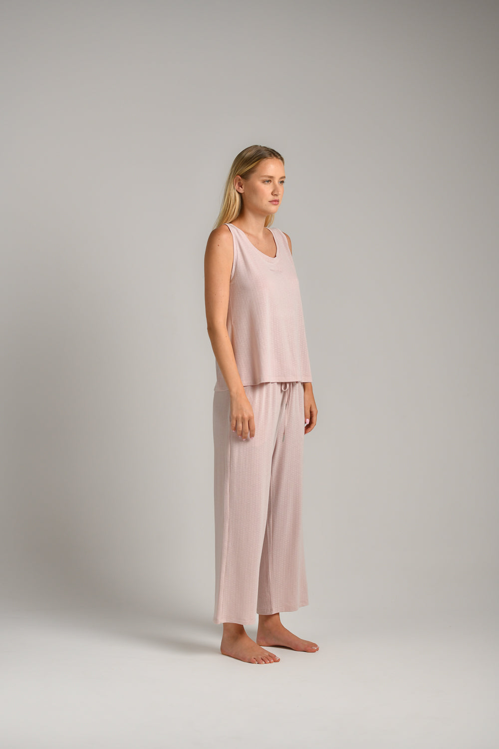 גופיית בית לנשים