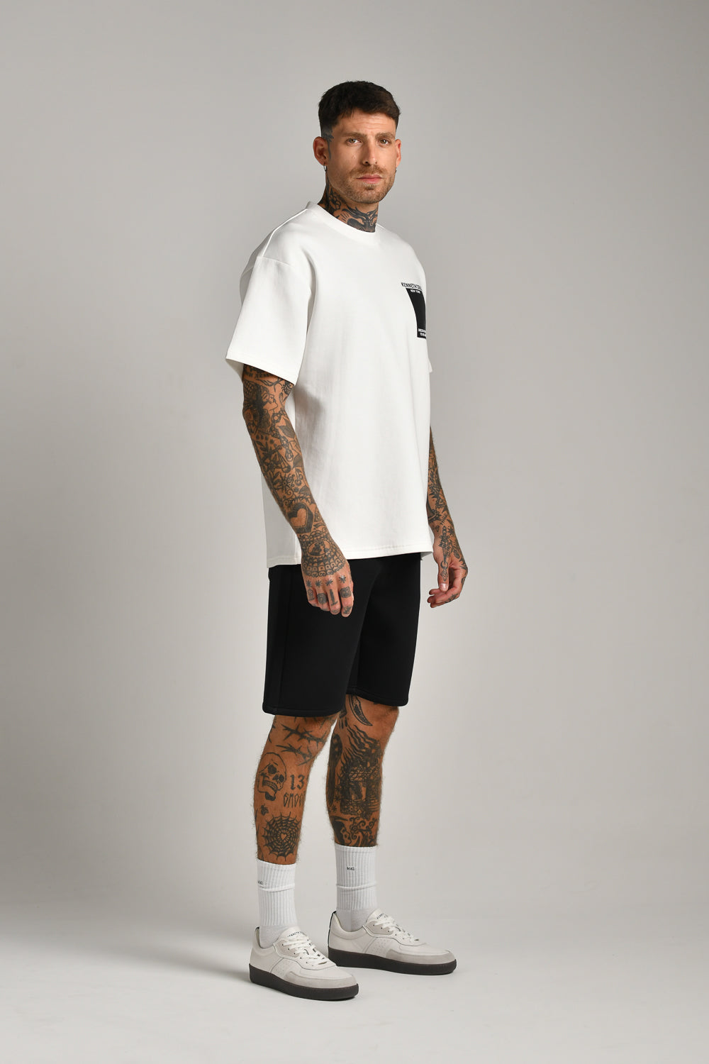 טי שירט אוברסייז דפוס ריבוע לגברים