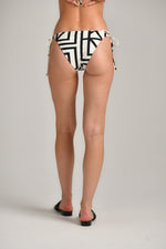 תחתון ביקיני BIKINI BOTTOM לנשים