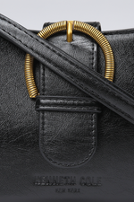 תיק צד בעיצוב אלגנטי עם אבזם מוזהב | קנת קול