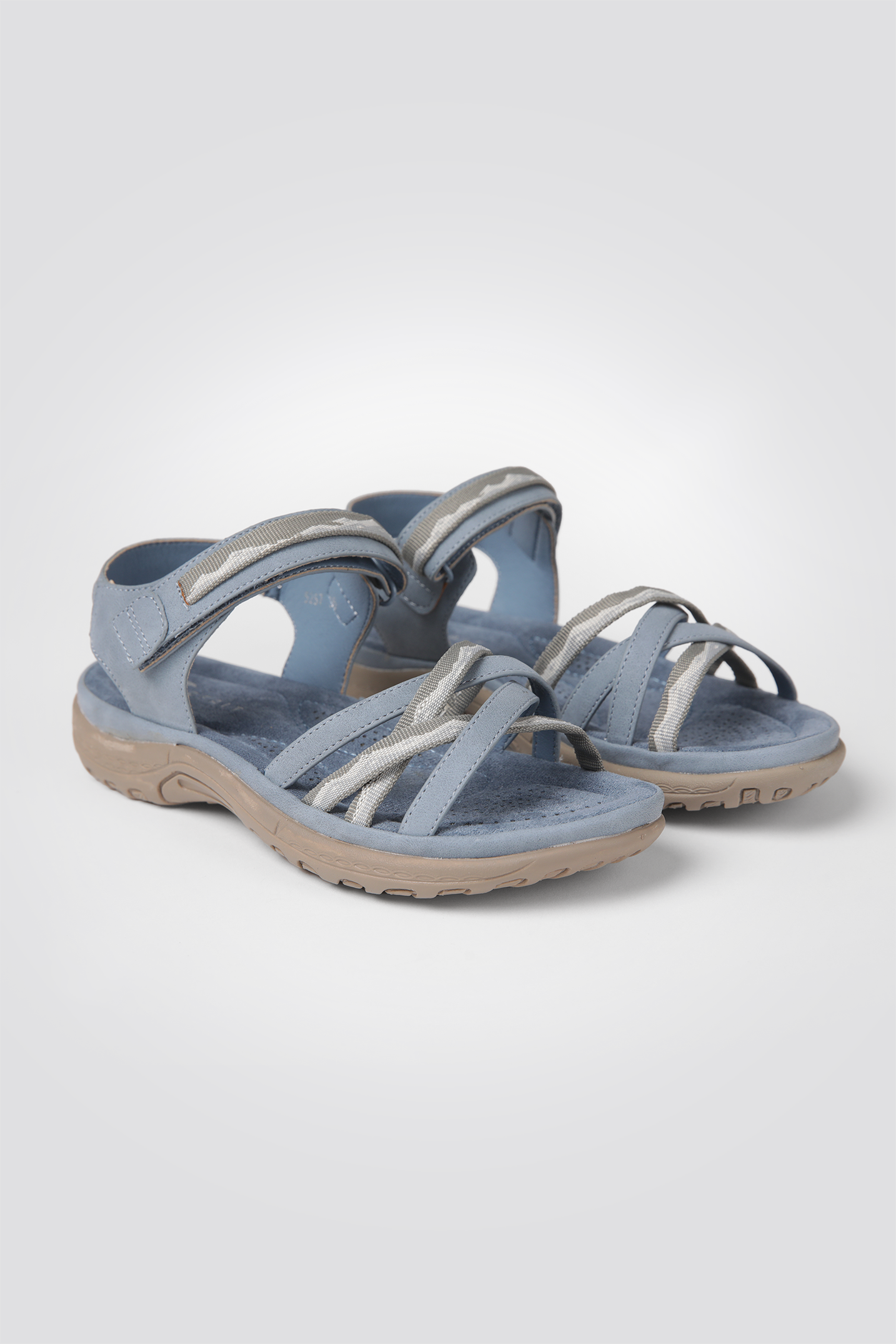 סנדלי נוחות עם סוליה אנטומית בצבע תכלת