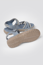 סנדלי נוחות עם סוליה אנטומית בצבע תכלת