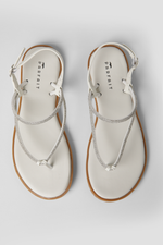 סנדלי אצבע לנשים בצבע לבן