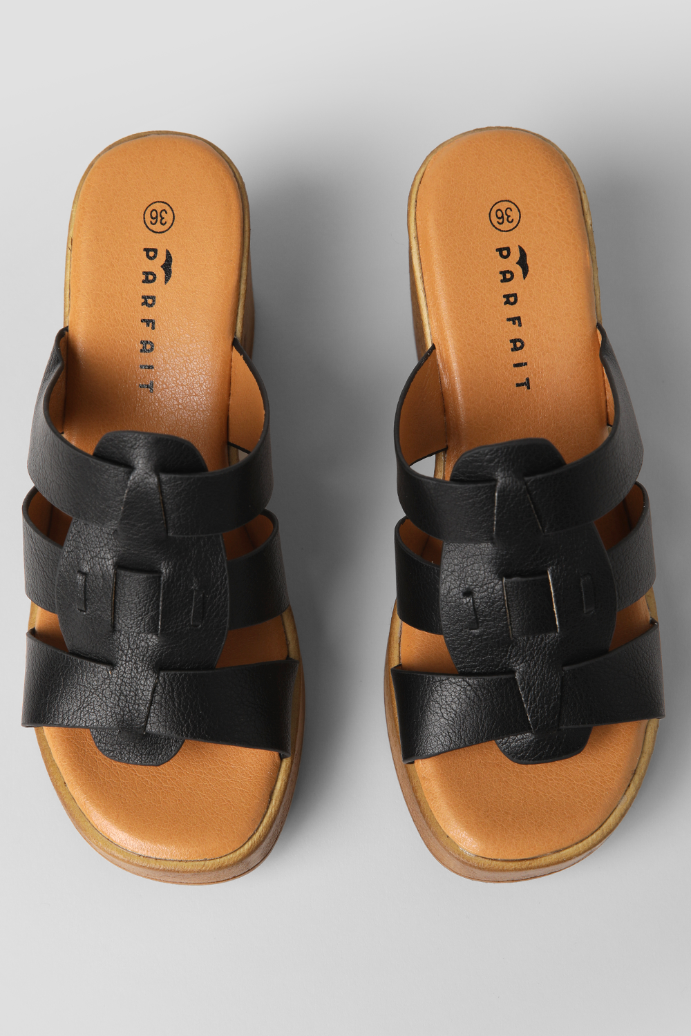 כפכפי עקב לנשים בצבע שחור