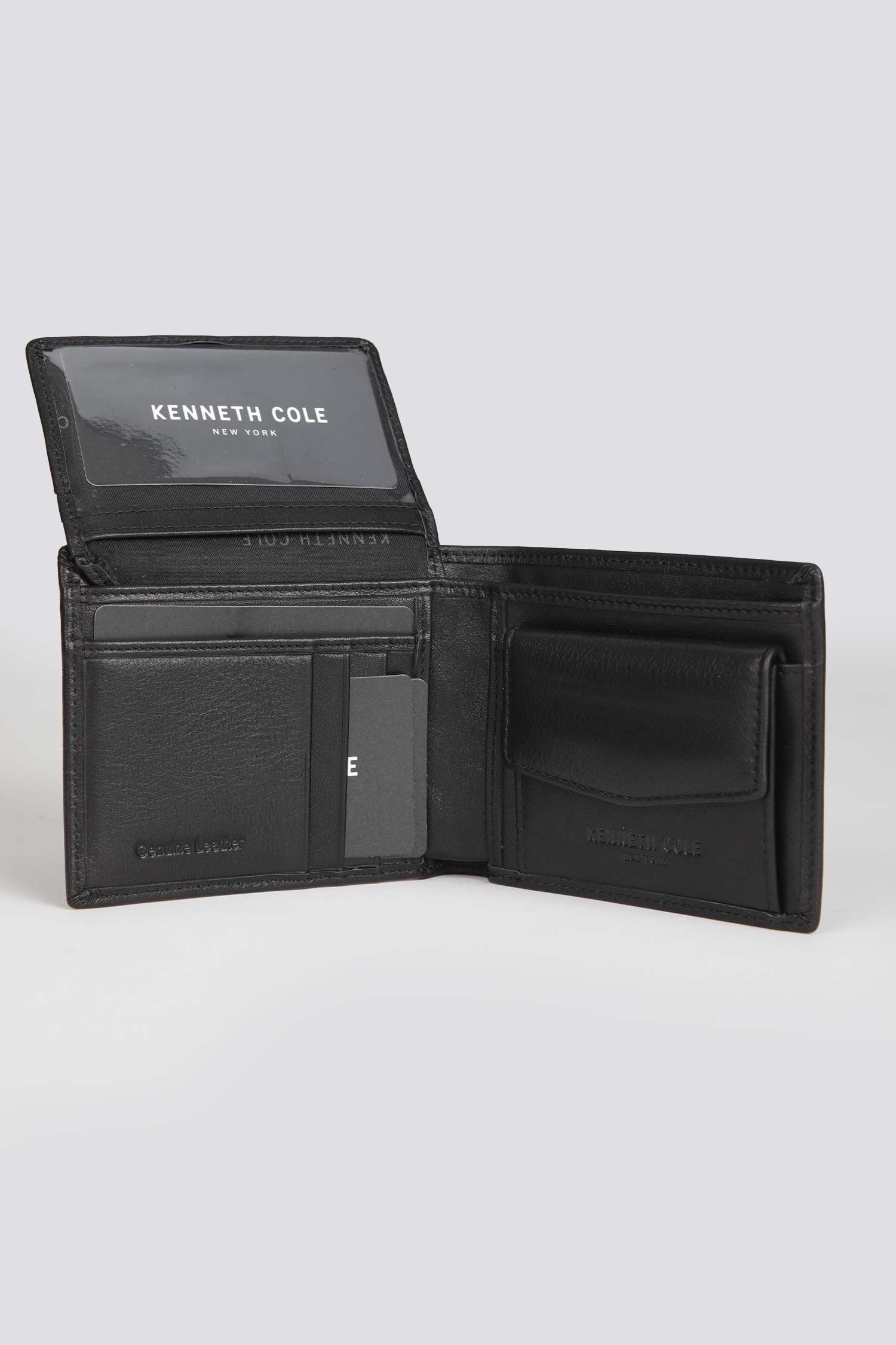 ארנק עור לגבר בצבע שחור