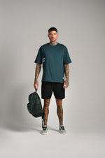 טישירט קצרה מעוצבת עם הדפס