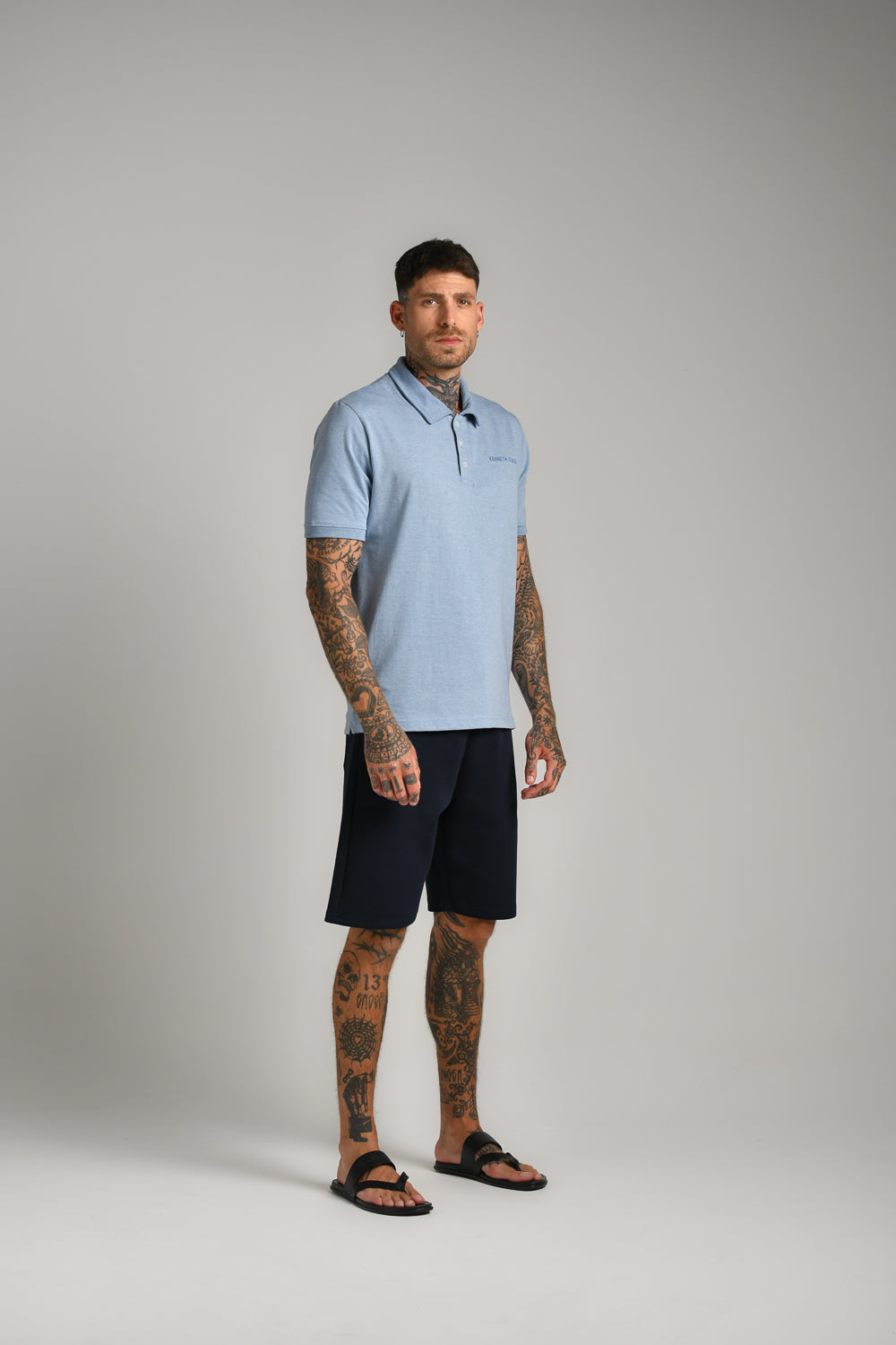 חולצת פולו קצרה 