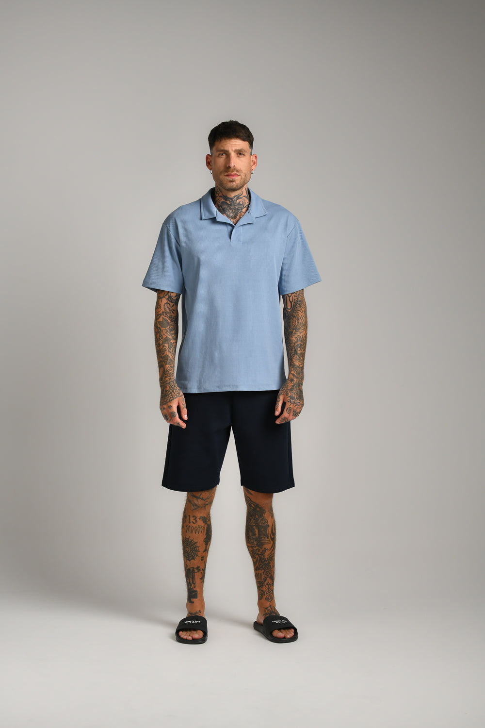 חולצת פולו קצרה 