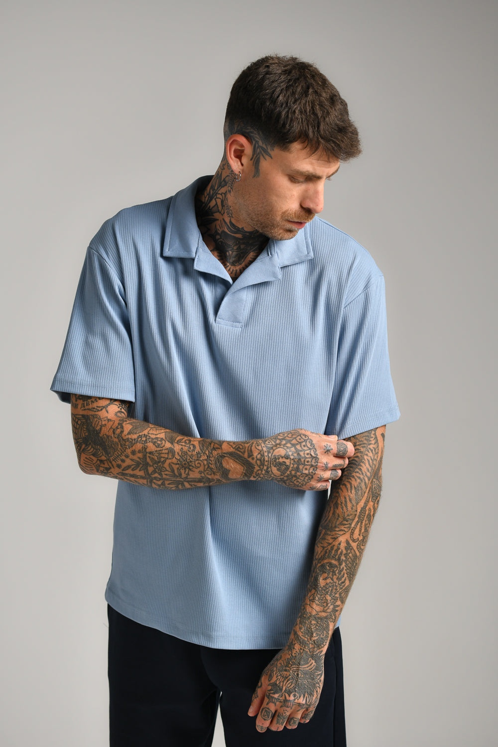 חולצת פולו קצרה 