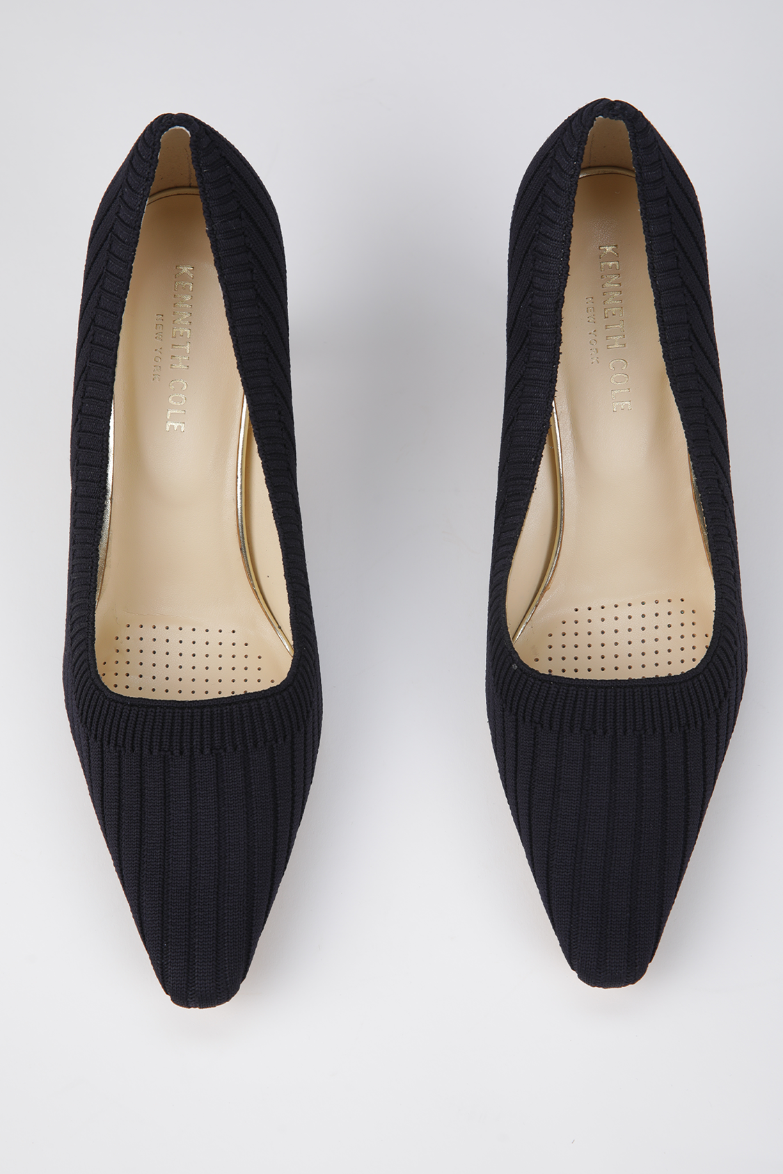 נעלי עקב במראה סרוג | קנת קול