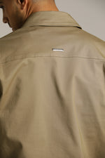 ג'קט באורך מותן בגזרת סלים עם כיסים קדמיים | קנת קול