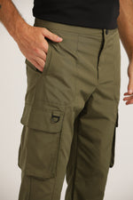 מכנסי קרגו בגזרה צרה עם סיומת גומי | קנת קול