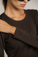 טישירט ארוכה עם צווארון עגול | קנת קול